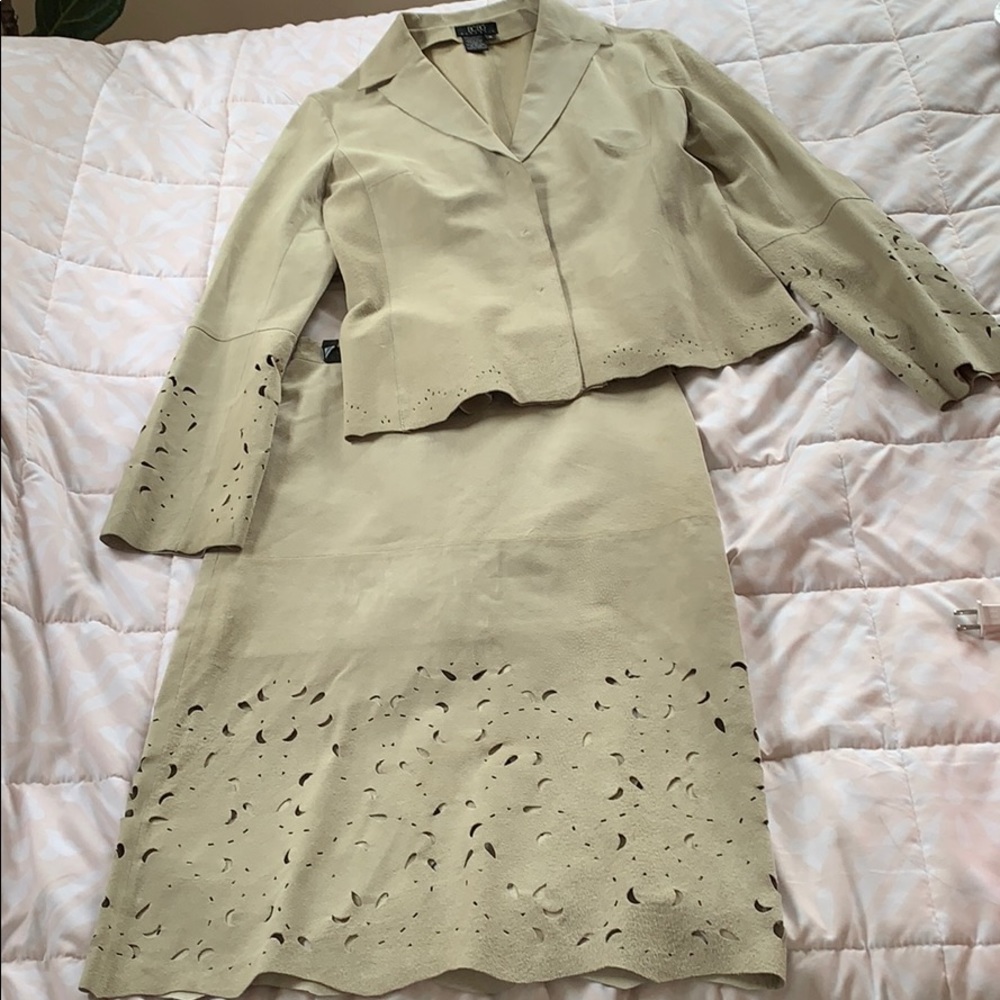 Work suit